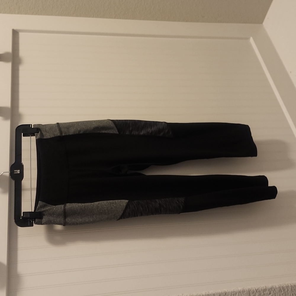 Black and grey leggins